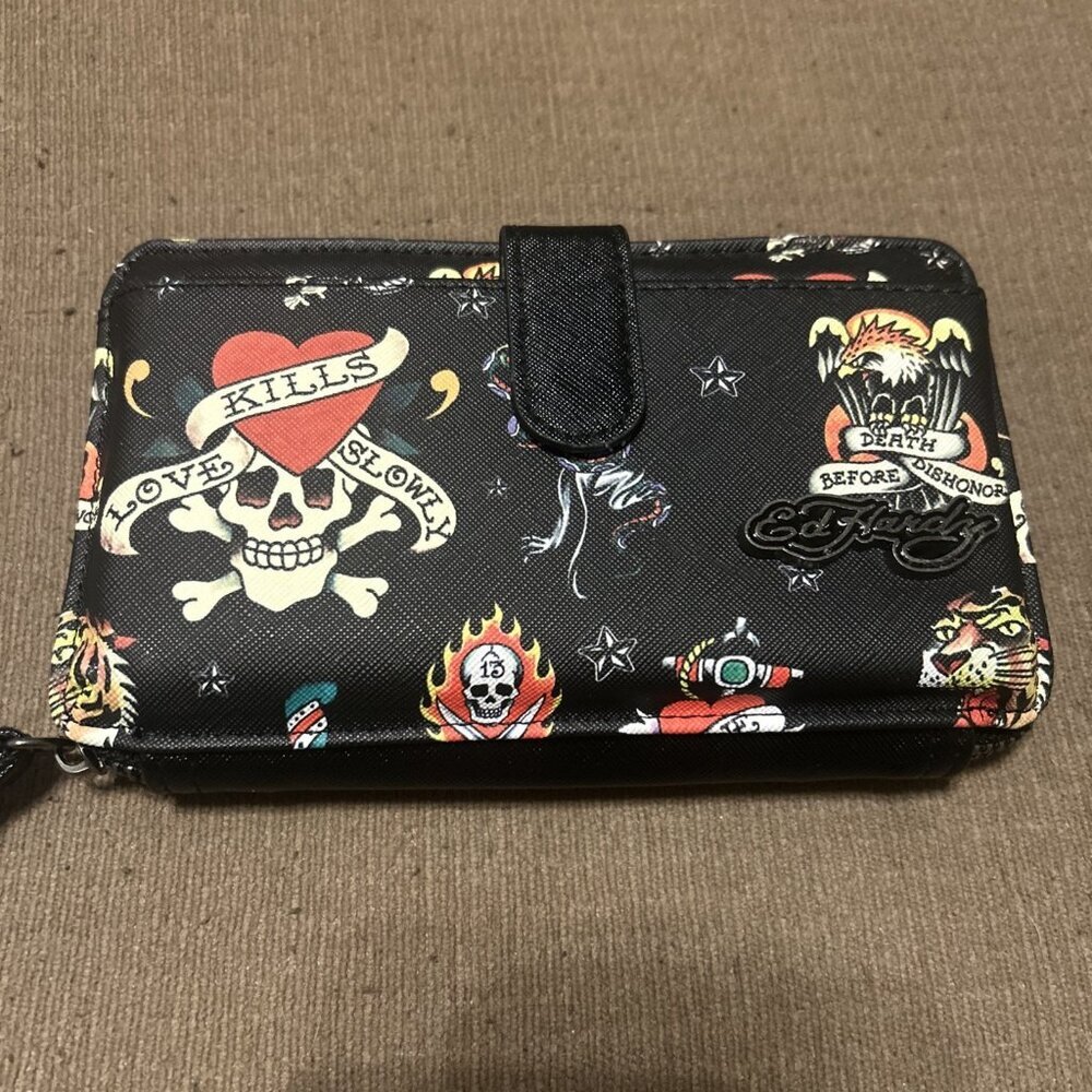 Ed Hardy Tattoo Skulls Tattoo Eagle Tiger True Print Women’s Wallet Wristlet New